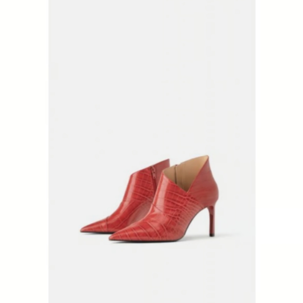 Zara Trafaluc Pointy Toe Red Faux Leather Animal Print Heel Ankle Bootie - Picture 6 of 9